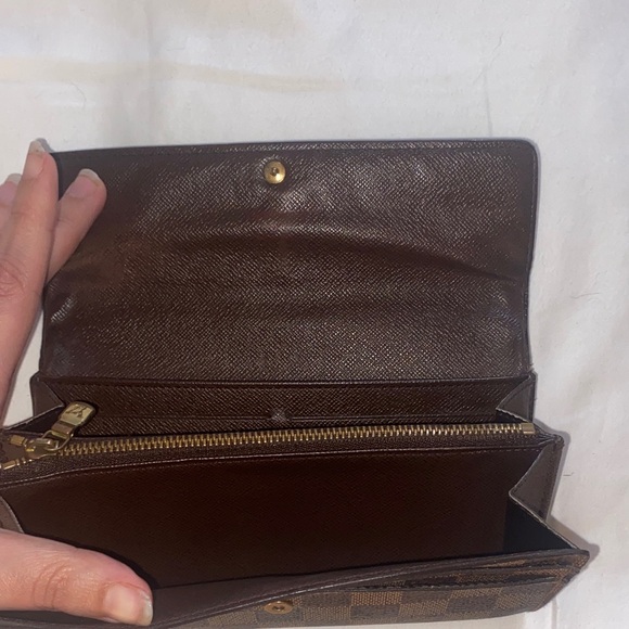 Louis Vuitton Damiar Ebene Sarah wallet. - Picture 5 of 9